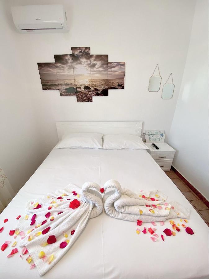 Vila Arlind Hotel Vlorë Esterno foto