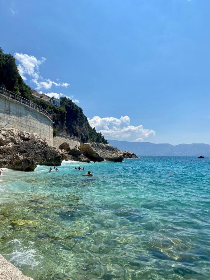Vila Arlind Hotel Vlorë Esterno foto